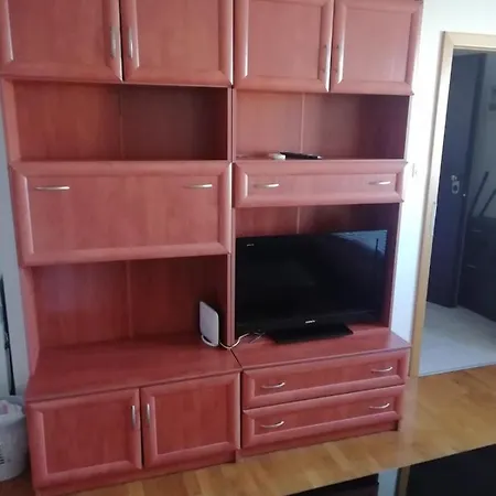 Studio Pazdigrad Апартаменти *